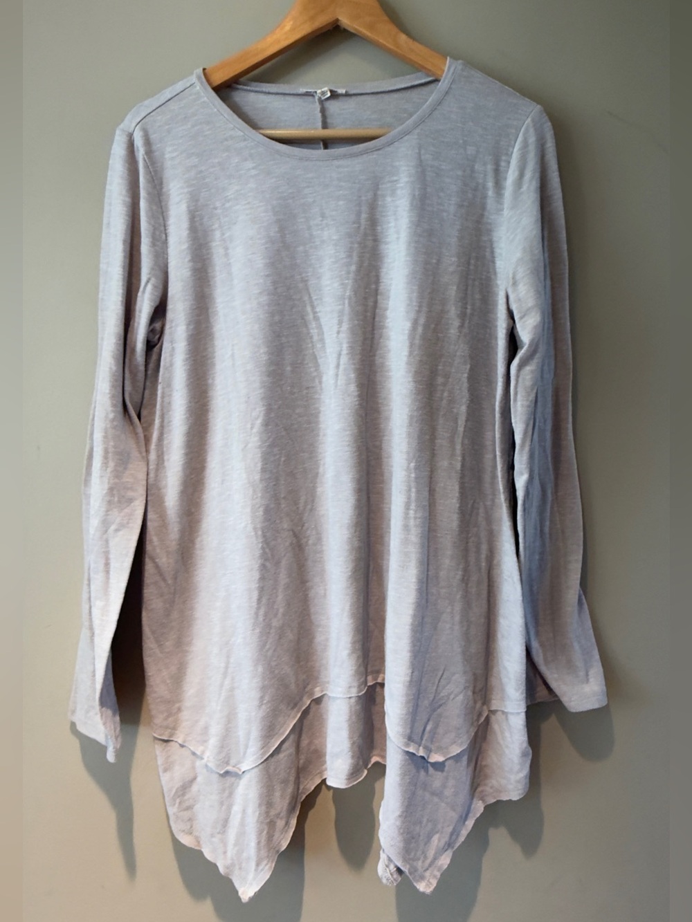 easel Light Gray Layered Hem Long-Sleeve Tunic L